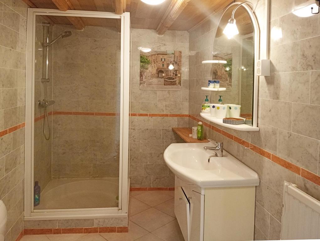 Bnb Het Geluk Van Limburg Malinas Habitación foto